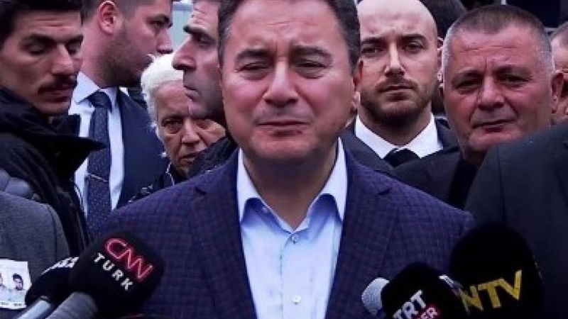 Ali Babacan, Amasra'da maden şehitlerinin cenazelerine katıldı