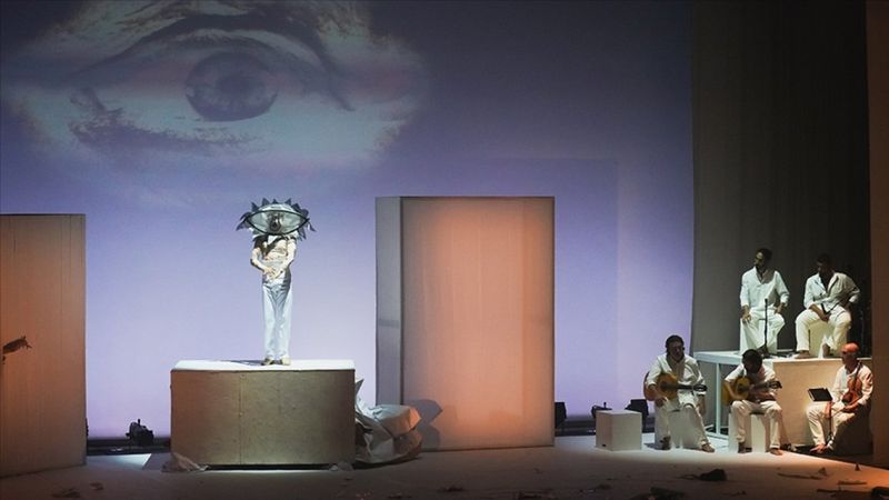 Picasso'nun resimleri koreografi ve dans ile sahneye taşındı