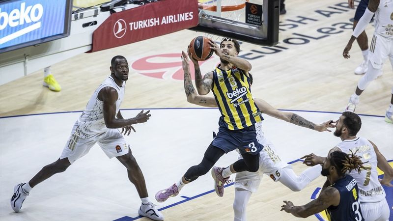 Fenerbahçe EuroLeague'de 3'te 3 yaptı