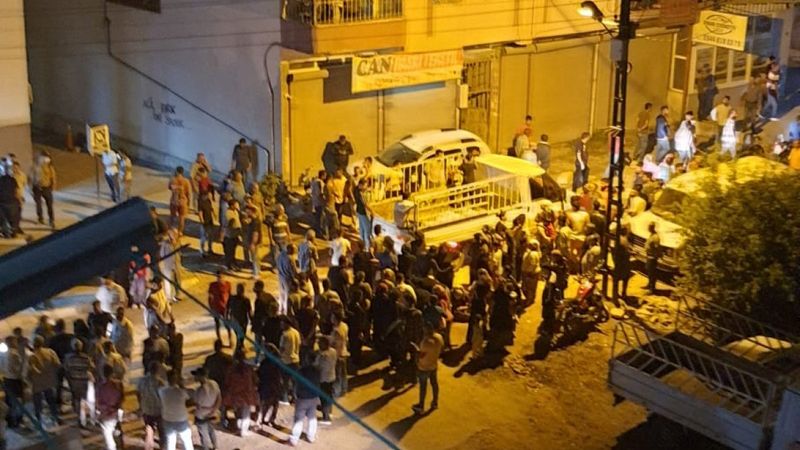 Hatay’daki sokak düğünde kan aktı: 1 ölü