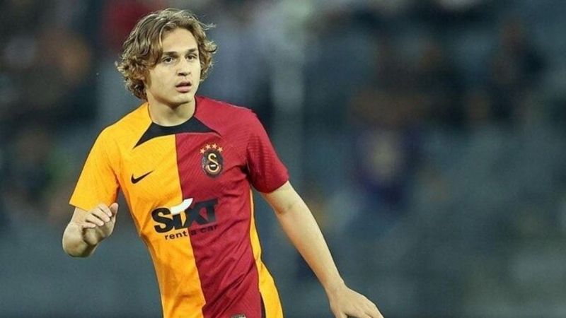 Galatasaray'ın eski futbolcusunun oğlu çıktı! Hamza Akman kimdir, nereli ve kaç yaşında?