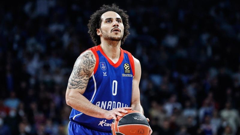 Anadolu Efes'in yıldızı Shane Larkin sahalara ne zaman dönecek?