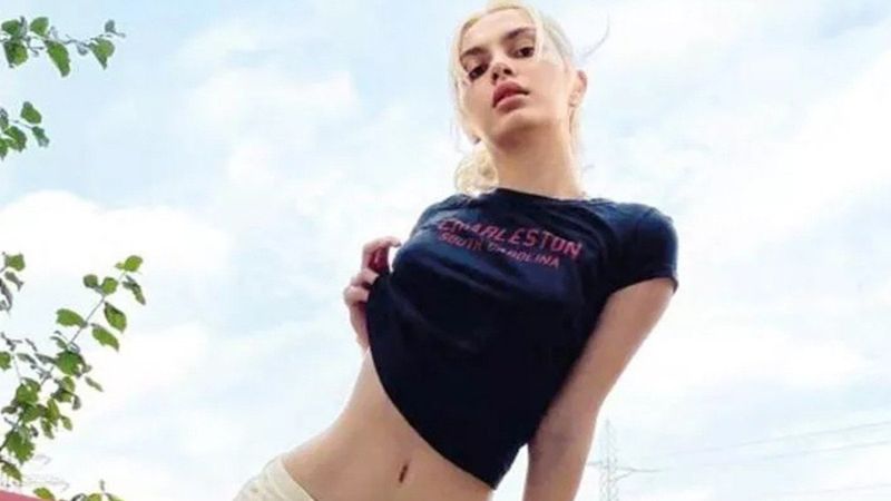 Aleyna Tilki hemşire kıyafetiyle poz verdi! 'Neden normal poz veremiyorsun?'