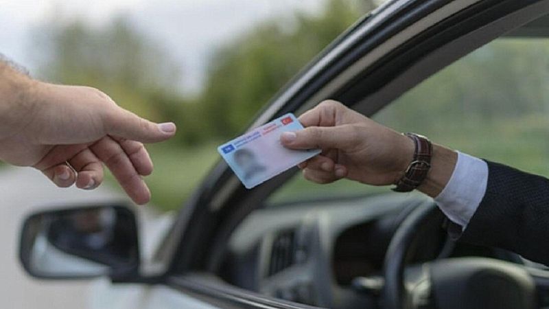 Ehliyet affı çıkacak mı? El konulan ehliyet nasıl geri alınır? 2022 Ehliyet affı detayları..