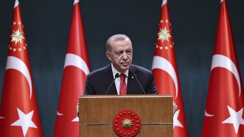Cumhurbaşkanı Erdoğan'dan başörtü teklifiyle ilgili açıklama