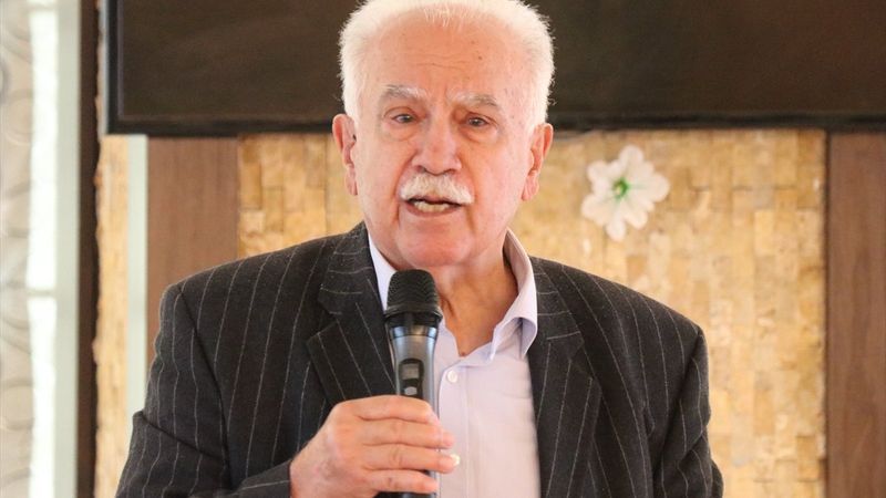 Doğu Perinçek: Esad'ın davetlisi olarak Suriye'ye gidiyoruz