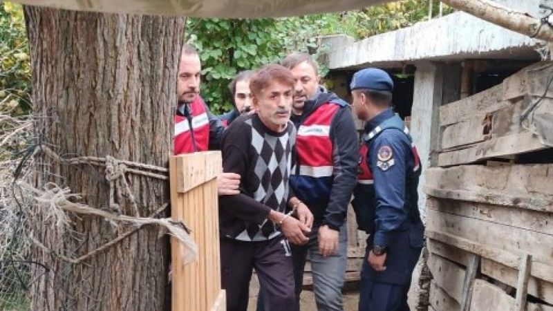 Denizli'de bir kişi, ucuz paund almak isteyen arkadaşını 400 bin lira dolandırdı