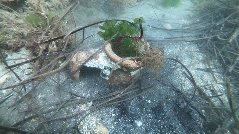 Denizin dibinde 2 bin yıllık antik kent kalıntıları