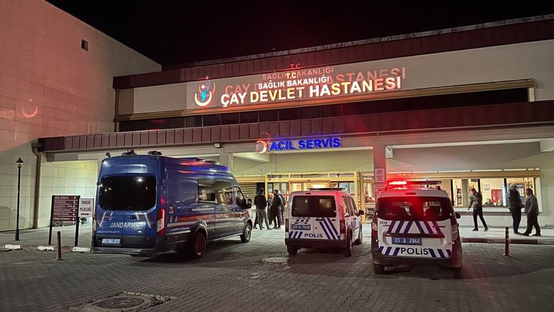 Afyonkarahisar’da 17 yaşındaki genç, kepçenin altında kaldı