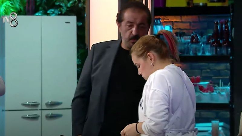 BÜYÜK İDDİA! MasterChef'te Mehmet Şef ile Fatma Nur 1000 lirasına iddiaya girdi! 60 midye...