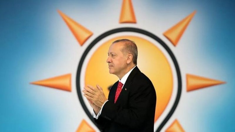 Son anketlere göre, AK Parti oy oranını yükseltti