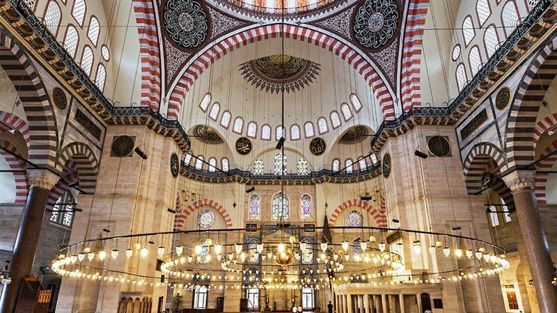 İstanbul ezan vakti! İstanbul'da Cuma namazı kaçta kılınacak? İstanbul namaz vakitleri..