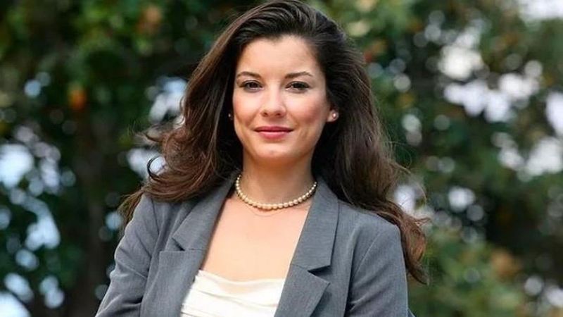 Yalı Çapkını'nın Sultan'ı İrem Altuğ'un instagram pozları beğeni topluyor! 'Sen neymişsin Sultan'