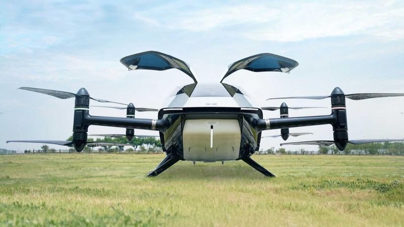 Çinlilerin uçan arabası 2025'te satışa çıkacak