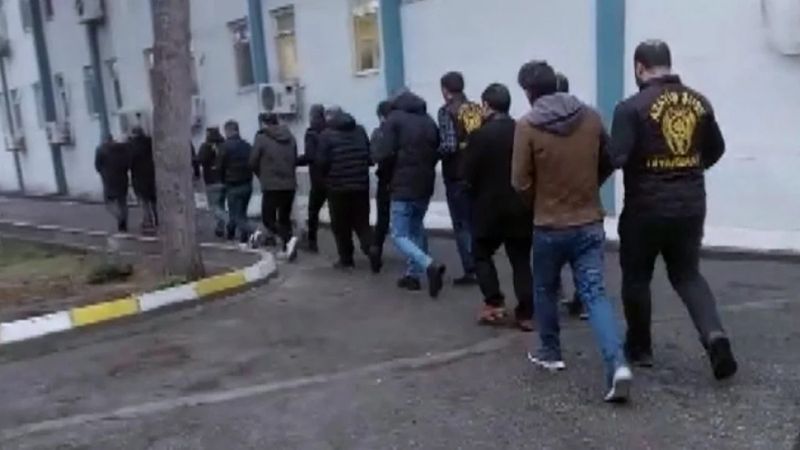 Diyarbakır merkezli 'Turnusol' operasyonu: 12 gözaltı