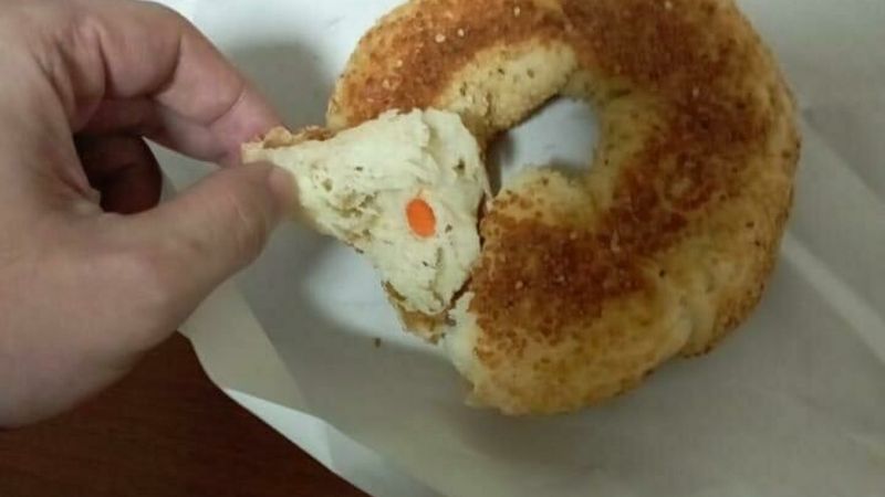 İzmir'de gözaltındaki şüpheliye simidin içinde uyuşturucu getirdiler