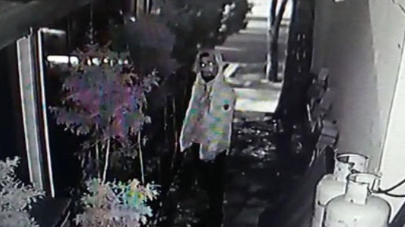 Muğla'da kasadan para çalan üniversite öğrencisi kamerada