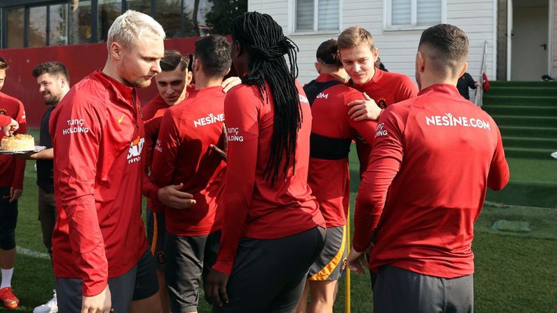 Galatasaray'ın kamp kadrosu: 8 eksik var