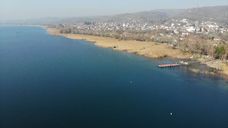 Sapanca Gölü'nde su 40 metre çekildi