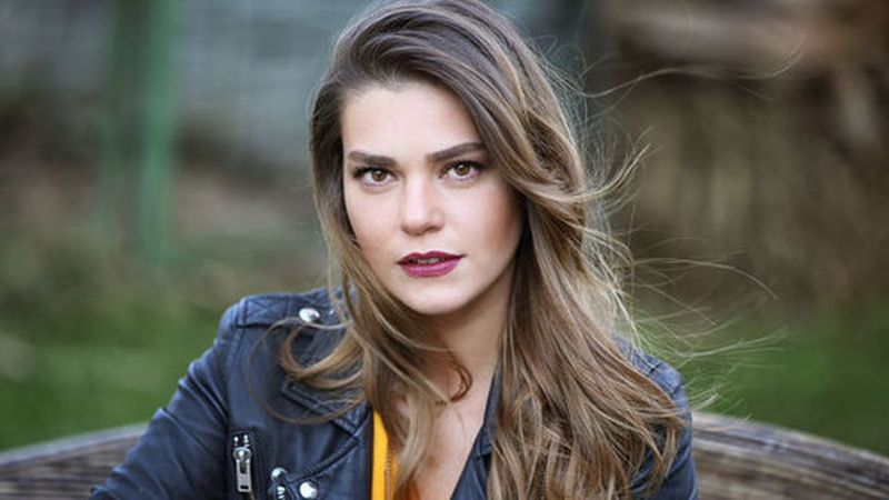 CİNSİYETİ BELLİ OLDU! Aslı Enver bebeğinin cinsiyetini açıkladı..