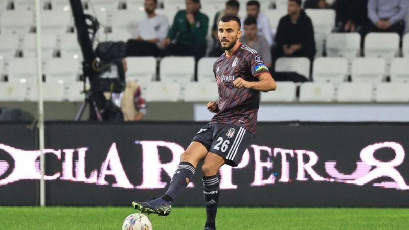 Romain Saiss, Afrika'nın en iyi 11'inde