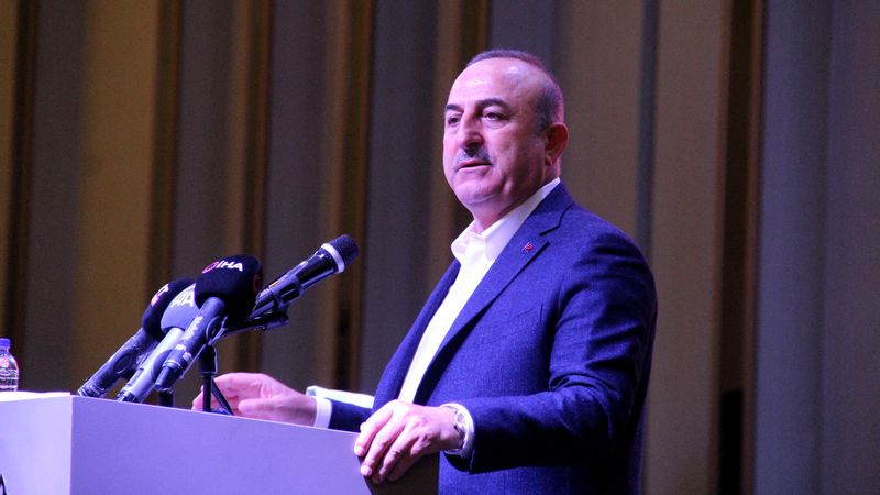 Mevlüt Çavuşoğlu, İsveç'teki skandala tepki gösterdi