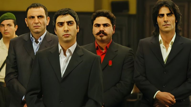 Kurtlar Vadisi Kaos nerede yayınlanacak? TV sananlar yanıldı...