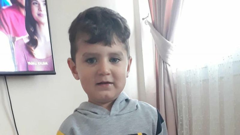 İzmir'de Emirhan'ın öldüğü kazada sürücü yeniden yargılanacak