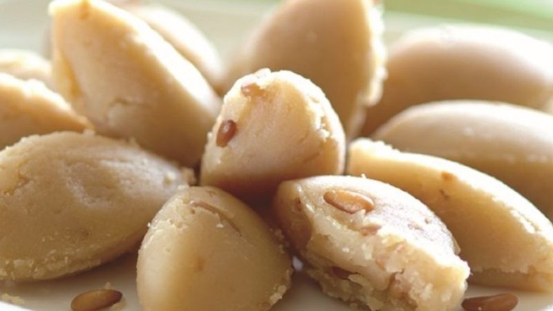 Helva kavururken okunacak dua | Un/irmik helvasına ne dua okunur?