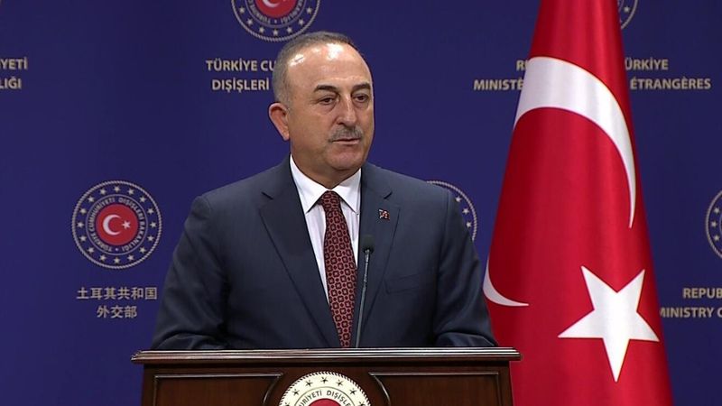 Mevlüt Çavuşoğlu: İsveç alçak eyleme izin vererek suça ortak oldu