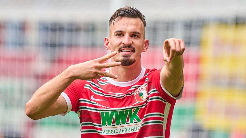 Fener'den gidenin şov yapması işe yaradı: Augsburg, Berisha'nın opsiyonunu kullanacak