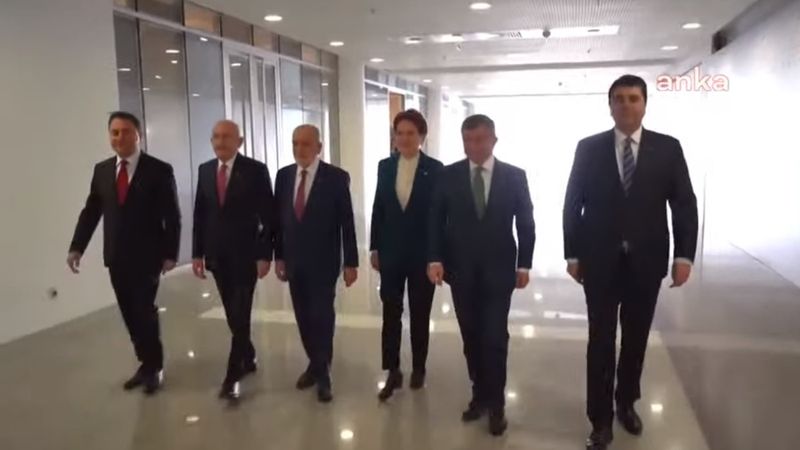 Millet İttifakı'nın 6 lideri yürürken hizayı bozmadı