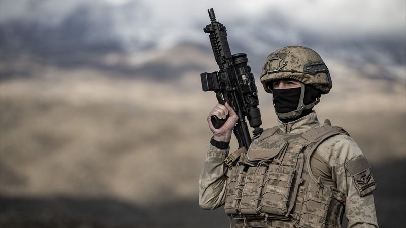 Zap bölgesinde 3 terörist etkisiz hale getirildi