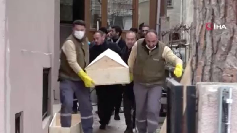 Kartal'da anne ve 2 kızı evde ölü bulundu