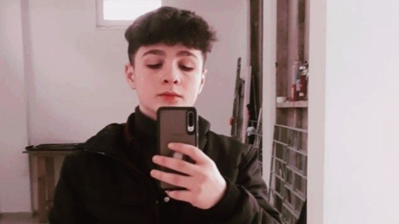 Sakarya'da otomobilin çarptığı 16 yaşındaki genç kurtarılamadı