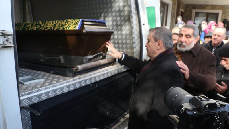 Mustafa Destici taziyeleri kabul etti