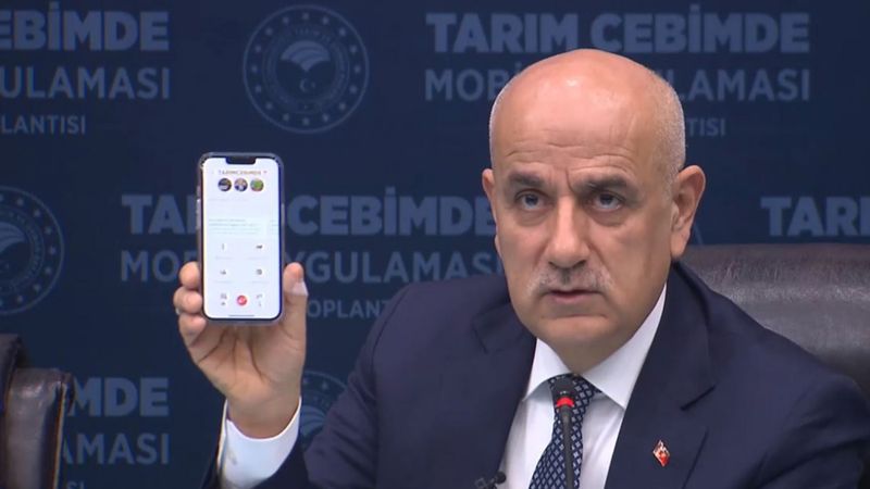'Tarım Cebimde' uygulamasını 1 ayda 100 bin kişi indirdi