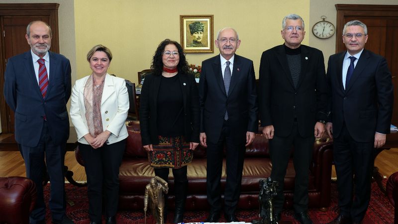 CHP Genel Başkanı Kemal Kılıçdaroğlu Sol Parti yöneticilerini kabul etti