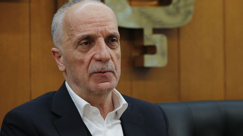 TÜRK-İŞ Genel Başkanı Ergün Atalay, geçici işçilerin kadroya alınması talebini yineledi