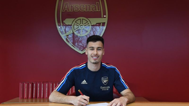 Arsenal, Gabriel Martinelli'nin sözleşmesini uzattı