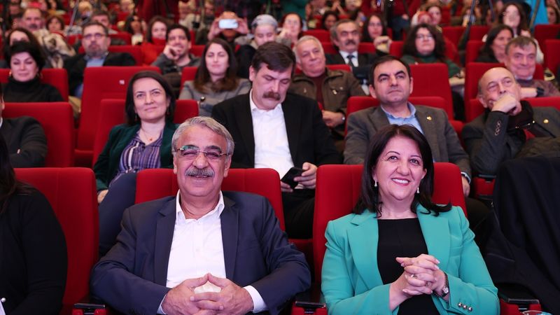 Pervin Buldan: Kürt sorunu cumhuriyet ve demokrasi için en büyük çatlak
