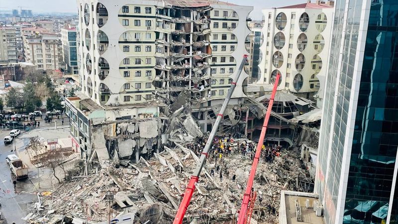 Depremzedeler borçlarını 6 ay erteleyebilecek