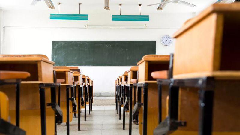 SON DAKİKA: Tüm illerde yarın okullar tatil mi? MEB duyurdu...