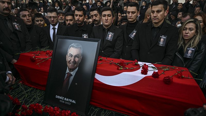 Eski CHP Genel Başkanı Deniz Baykal'a veda