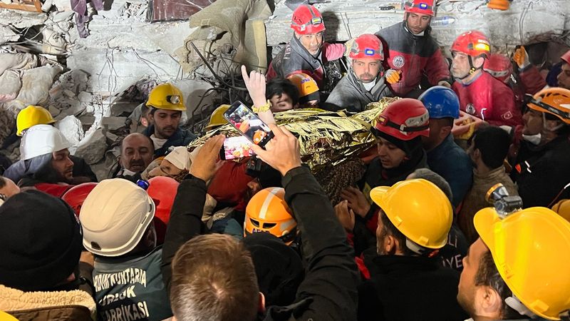 Hatay'da Fatma, 209 saat sonra kurtarıldı