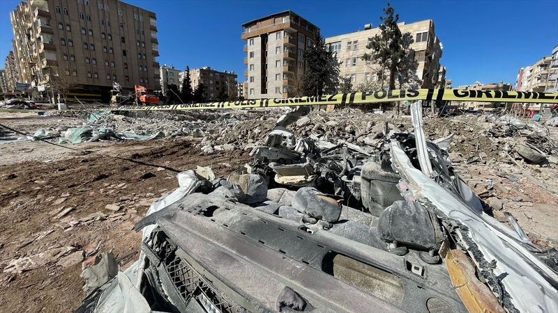 Şanlıurfa'da asılsız ‘bina çöktü’ paylaşımı yapan 1 kişi tutuklandı