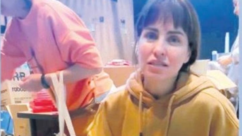 Aslı Tandoğan çocuklara özel kitler hazırladı