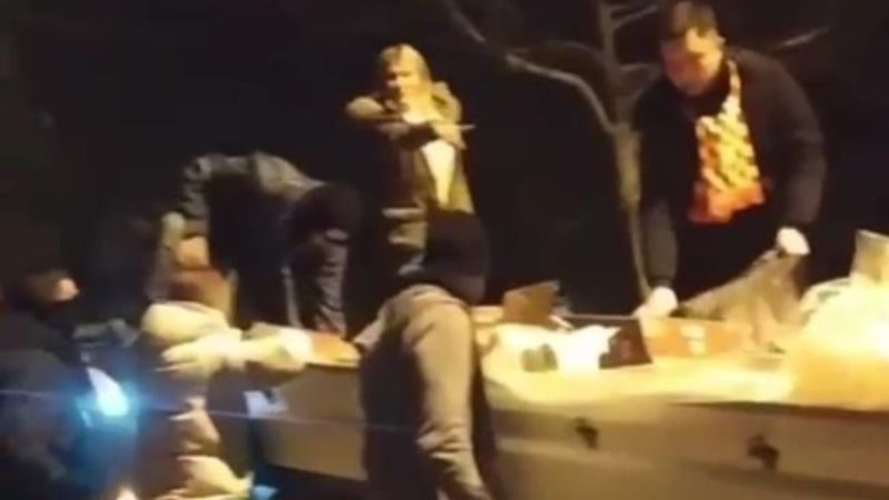 İzmir'den deprem bölgesine yardım götüren genç kadın, dönüşte hayatını kaybetti