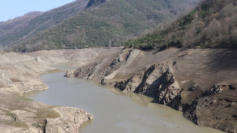 Kocaeli'deki Yuvacık Barajı'nın su seviyesi yüzde 27 ölçüldü