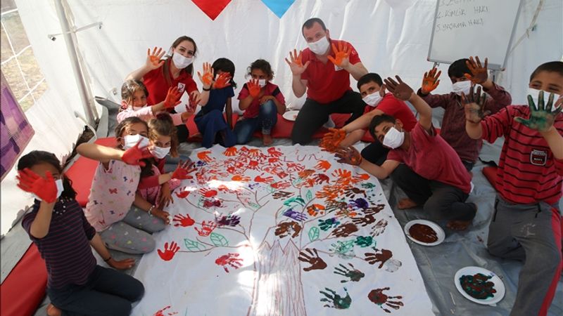 MEB, deprem bölgesinde 691 bini aşkın öğrenci ve veliye psikososyal destek verdi